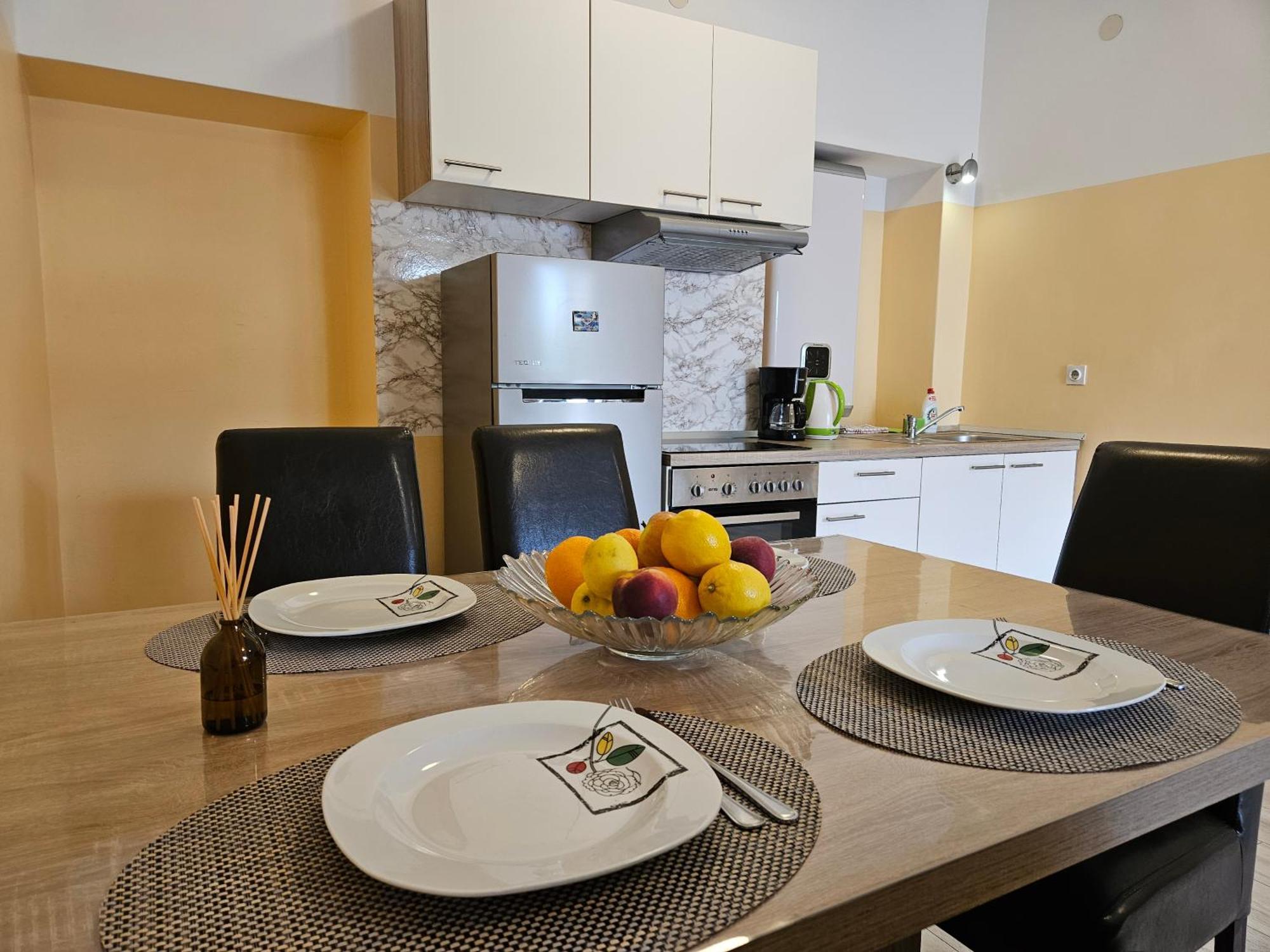 Mylo Apartment
